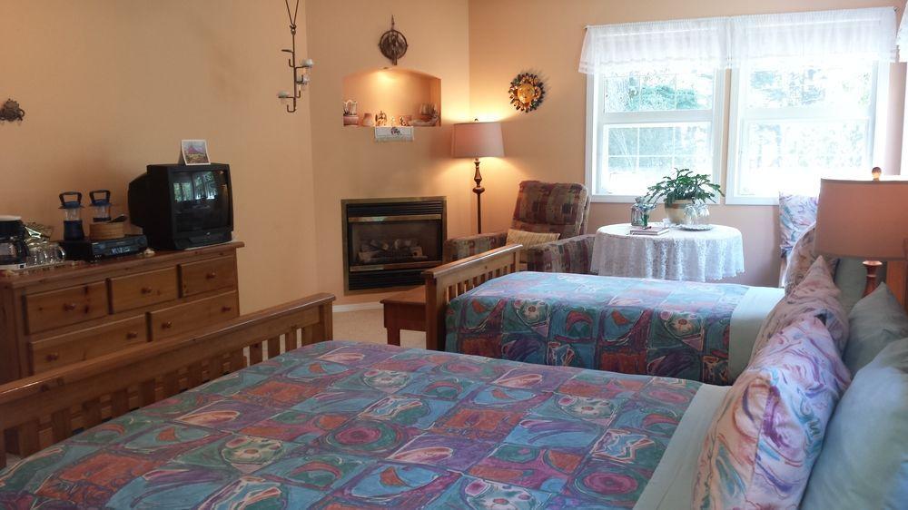 טופינו Seafarers Bed & Breakfast מראה חיצוני תמונה