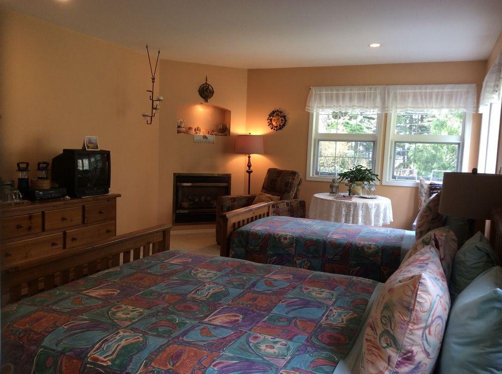 טופינו Seafarers Bed & Breakfast מראה חיצוני תמונה