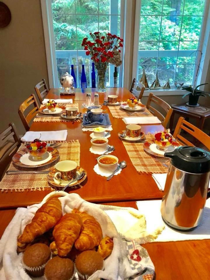 טופינו Seafarers Bed & Breakfast מראה חיצוני תמונה